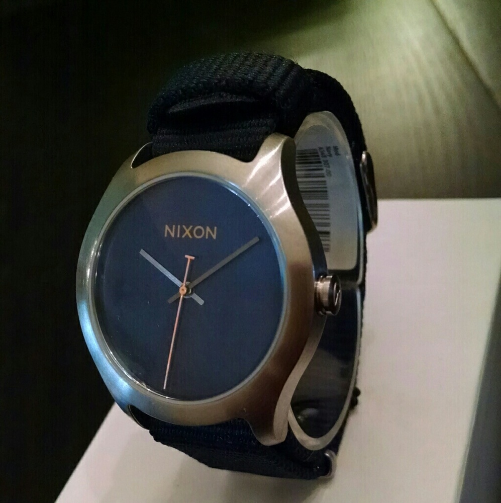 Nixon A348 Womens Blue Watch-NEW